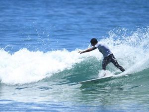 Última etapa do Ubatuba Pro Surf agita praia Vermelha do Centro