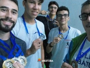 Badminton de Ubatuba conquista sete medalhas em competição regional