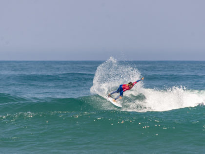 Ubatuba participa de evento e busca sediar etapa da WSL