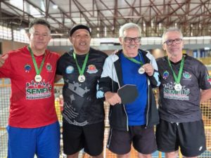 Ubatuba conquista pódios no Tanaka Cup de Tênis de Mesa