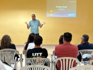 Prefeitura e entidades participam de treinamento sobre exigências do TC