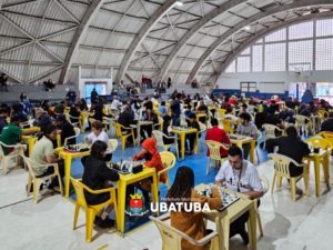 Aberto do Litoral reúne 90 enxadristas no Ginásio Tubão