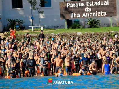 Aquamundo Ilha Anchieta reúne 850 nadadores em Ubatuba