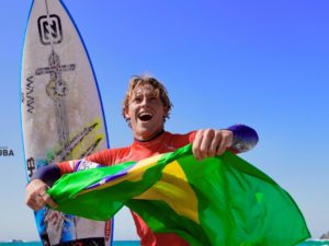Ryan Kainalo é campeão de etapa do QS 6.000 na Espanha