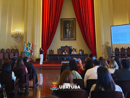 Ubatuba participa de encontro estadual sobre Primeira Infância