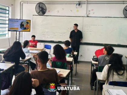 CRAS Oeste leva debate sobre saúde mental e inclusão a estudantes